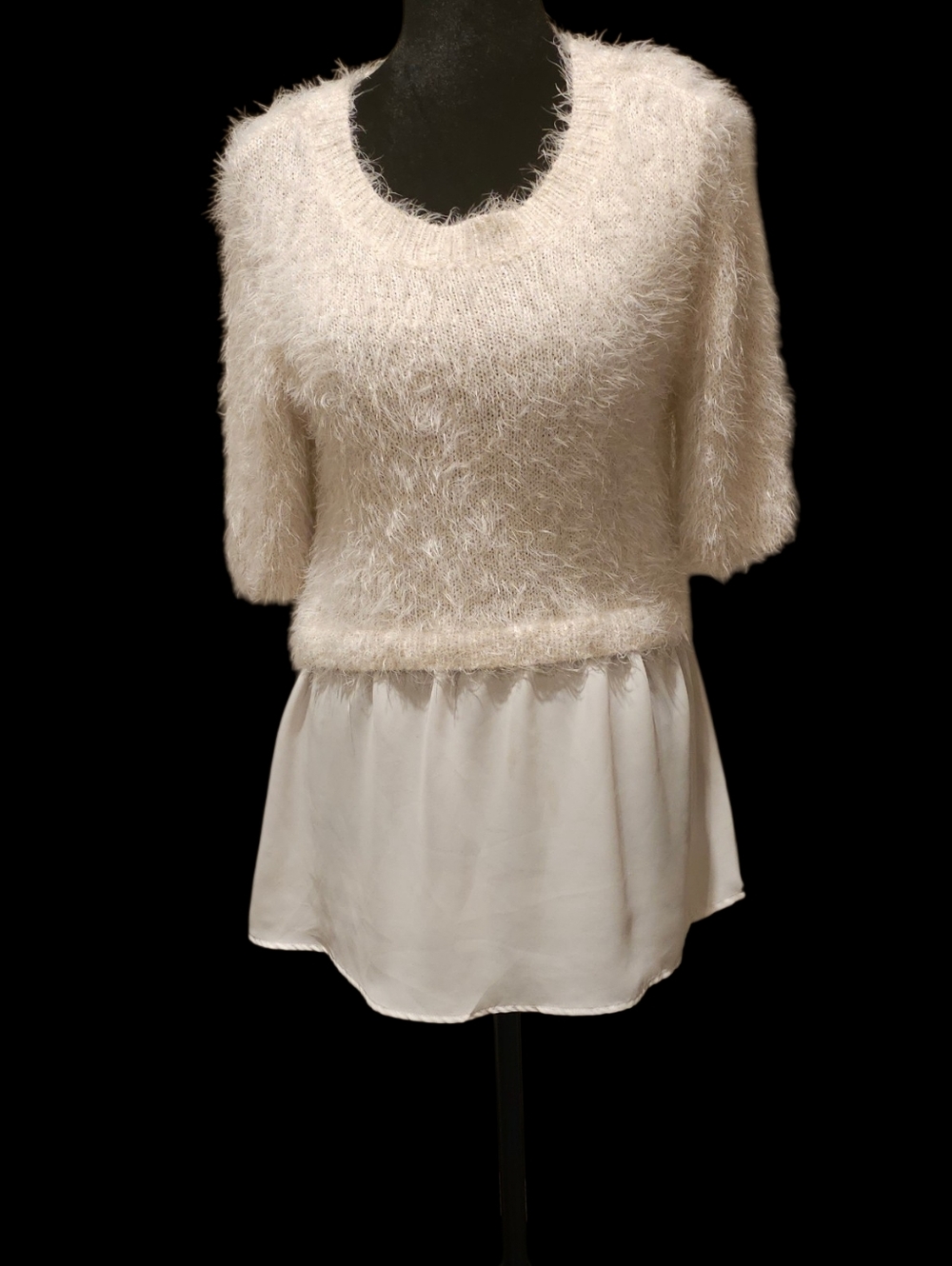 ✨️DISC. SHIPPING- Candie's Cream Fuzzy Knit Layered Pullover